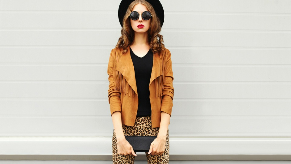 Модная модель 4K