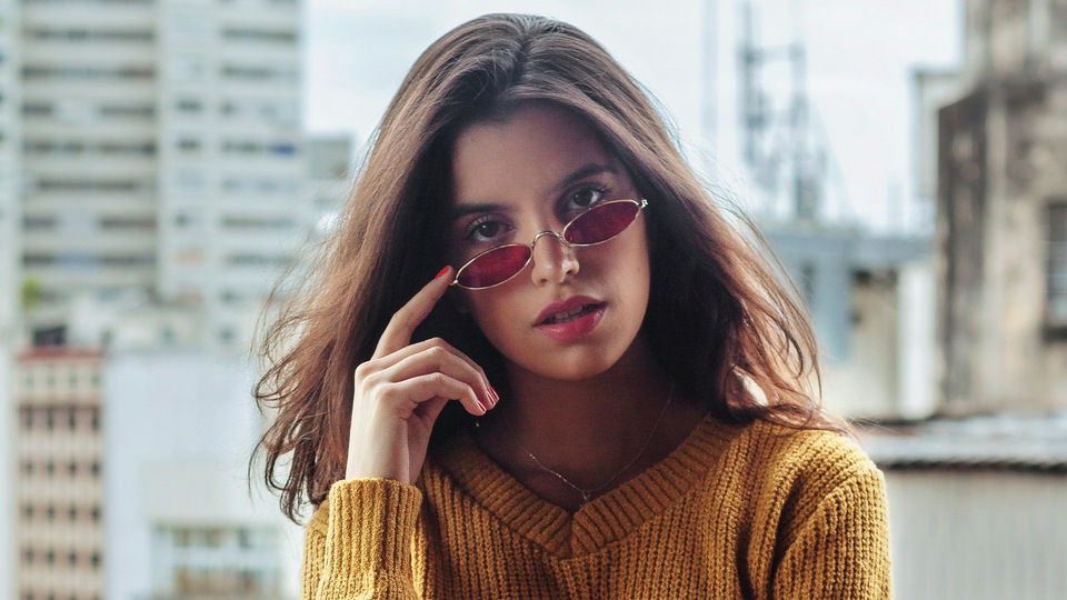 Новая Девушка в Городе