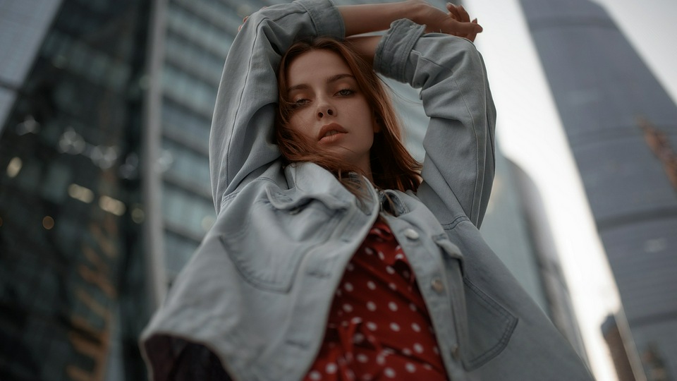 Платье для девочки в горошек