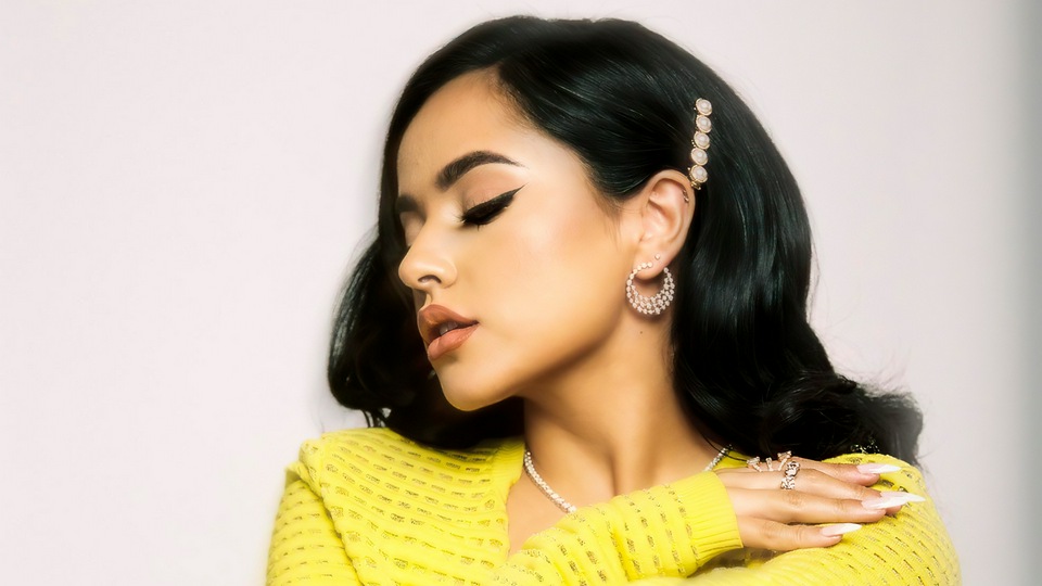 Журнал Becky G Tmrw Magazine