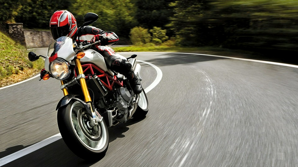 Ducati Monster S4R