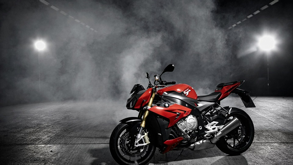 BMW S1000R