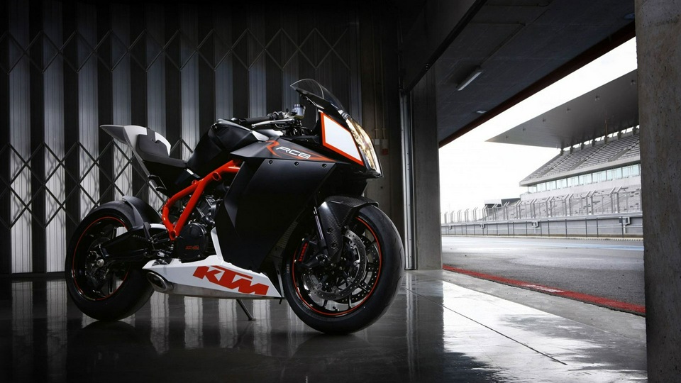 KTM RC8 2016