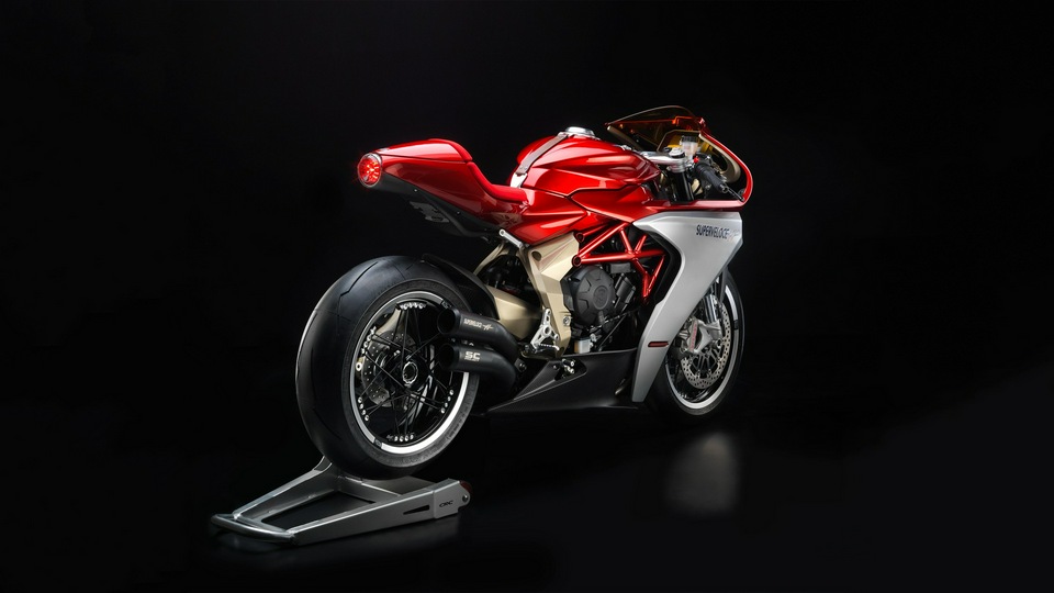 MV Agusta Superveloce 800 4k