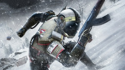 Парень из Pubg в снегу