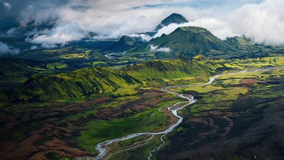 Где-То в Высокогорье Исландии 4k