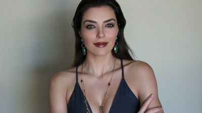 Адрианна Карри