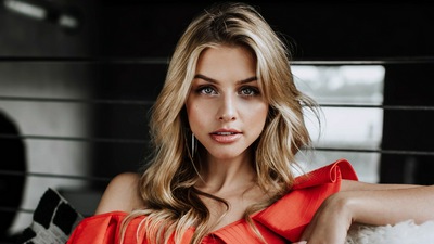 Марина Ласвик 2018 Новая