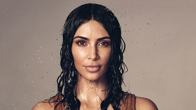 Последняя версия Kim Kardashian Vogue 2019