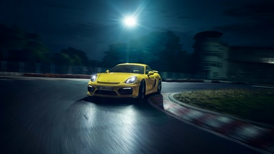 Porsche Cayman GT4 Желтый