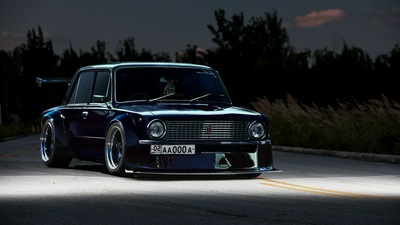 Автомобиль с низкой посадкой