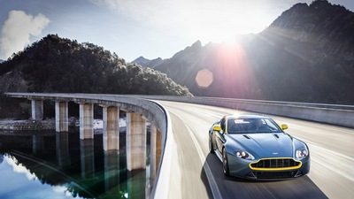 Vantage V8