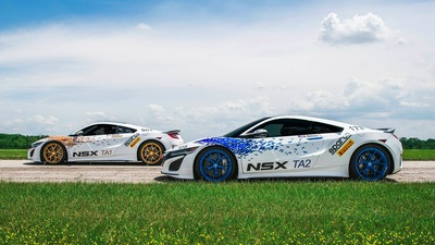 Суперкар Acura NSX