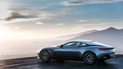 Aston Martin DB11 2016