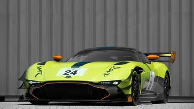 Aston Martin Vulcan AMR Pro