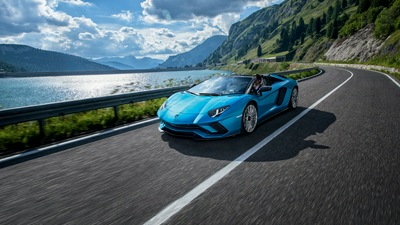 Родстер Lamborghini Aventador S 2017