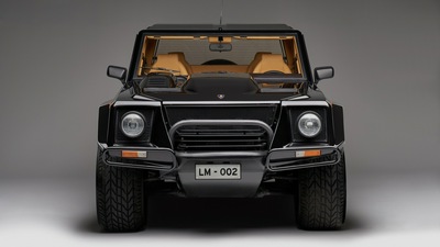 Lamborghini LM002