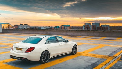 2018 Mercedes AMG S63 Вид сзади