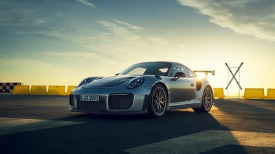 Porsche 911 GT2 RS 4k