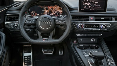 Интерьер Audi Rs 4 Avant