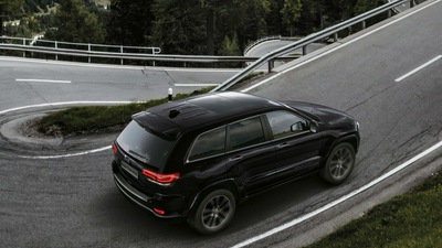 Jeep Grand Cherokee S 2018 сзади