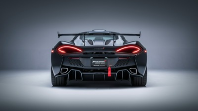 Черные задние фонари Mclaren Msox