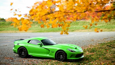 Зеленый Dodge Viper GTC 4k