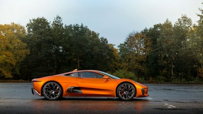 Jaguar C X75 007 Spectre Вид сбоку