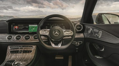 Интерьер Mercedes Benz CLS 400 D AMG