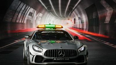 Автомобиль безопасности Mercedes AMG GT R F1