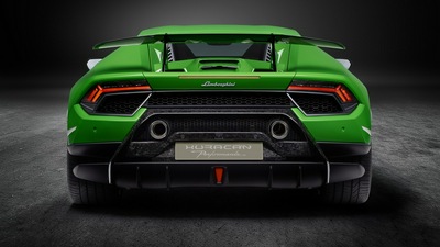 Lamborghini Huracan Performante 2019 Вид сзади