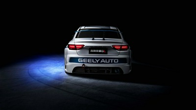 Гоночный автомобиль Geely Emgrand GL 2018 сзади