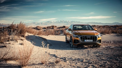 Audi Q8 55 TFSI Quattro S 4k