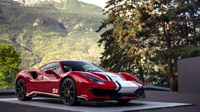 Ferrari 488 Писта Кастом Пилоти Феррари