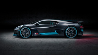 2018 Bugatti Divo Вид сбоку