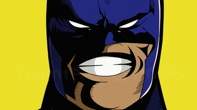 Бэтмен улыбается