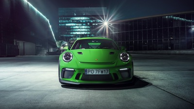 2018 Porsche 911 GT3 RS спереди