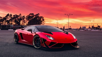 Красный Lamborghini Gallardo