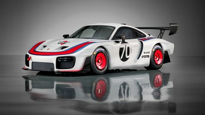 Porsche 935 2019