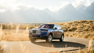 Внедорожник Rolls Royce 2019 4k