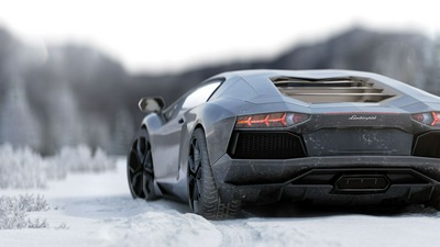 Lamborghini Aventador 5k сзади