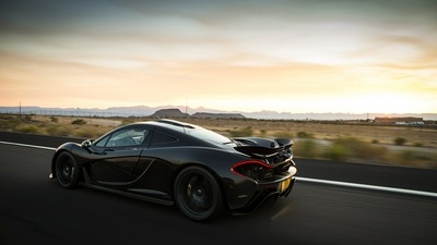 McLaren P1 XP7 4k сзади