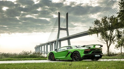 Lamborghini Aventador SVJ 2019 сзади