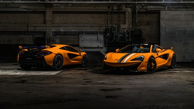 McLaren MSO 570S Spider McLaren MSO 570S Coupe Papaya Spark