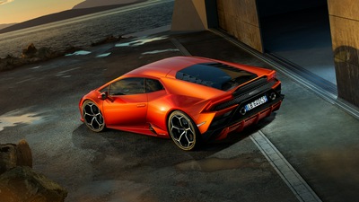 Lamborghini Huracan EVO 2019 сзади 4k