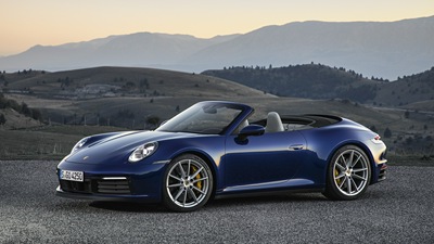 Кабриолет Porsche 911 Carrera 4S 2019 года выпуска