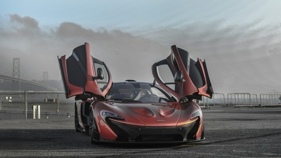 McLaren открывает двери