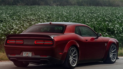 Dodge Challenger Srt Hellcat 5k