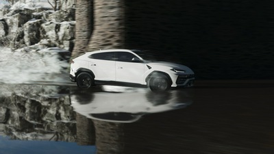 Lamborghini Urus Белого цвета