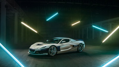 Rimac C двумя 5k